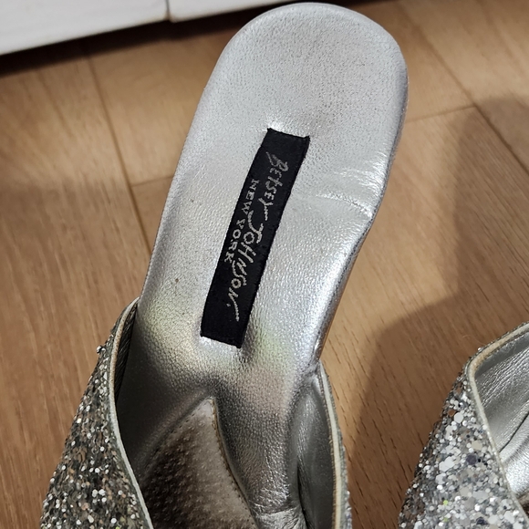 Betsey Johnson Glitter Heels Size 8 - Picture 7 of 7